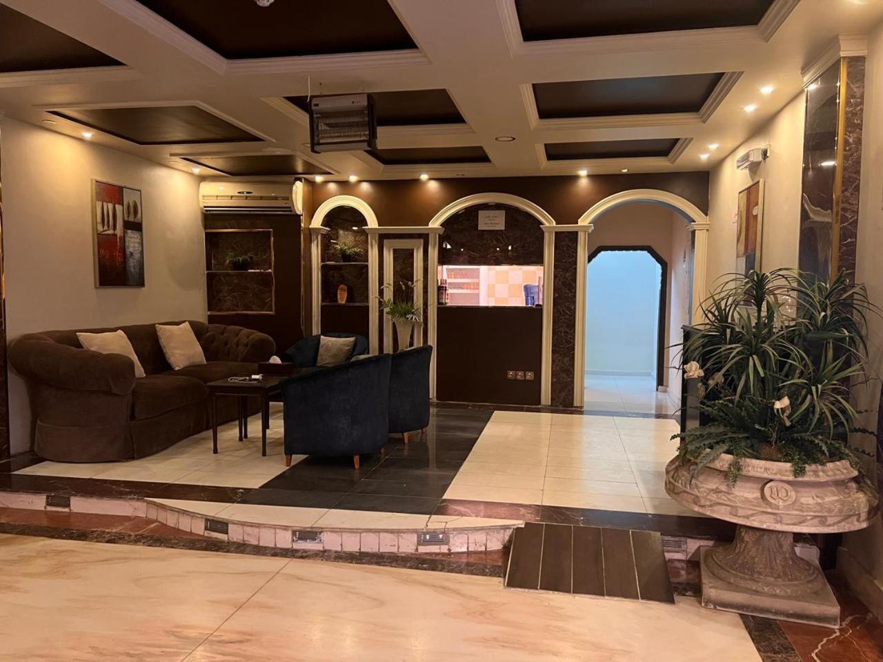 Al Fanar Al Alamaya 3- Hay'Aa Malakeya Entrance Yanbu Buitenkant foto